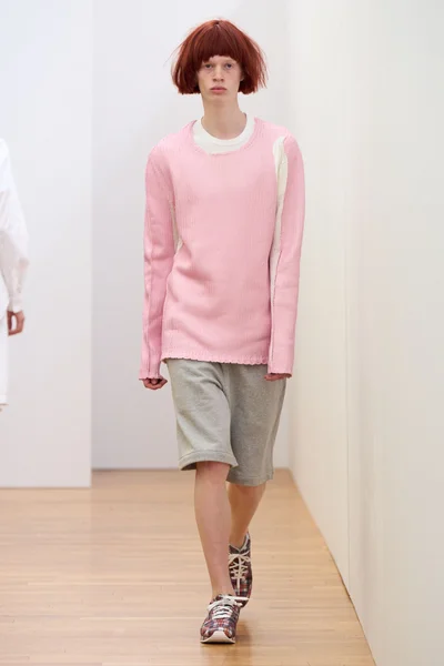 Look 35